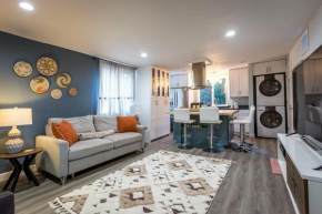 New Oasis -Spa -Firepit -BBQ- Decks-Pet friendly